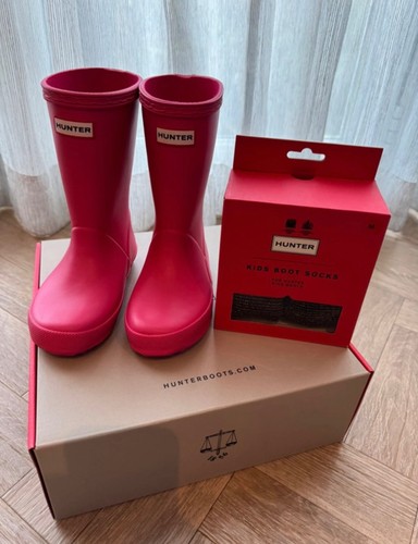 Brand new genuine pink hunter - new,